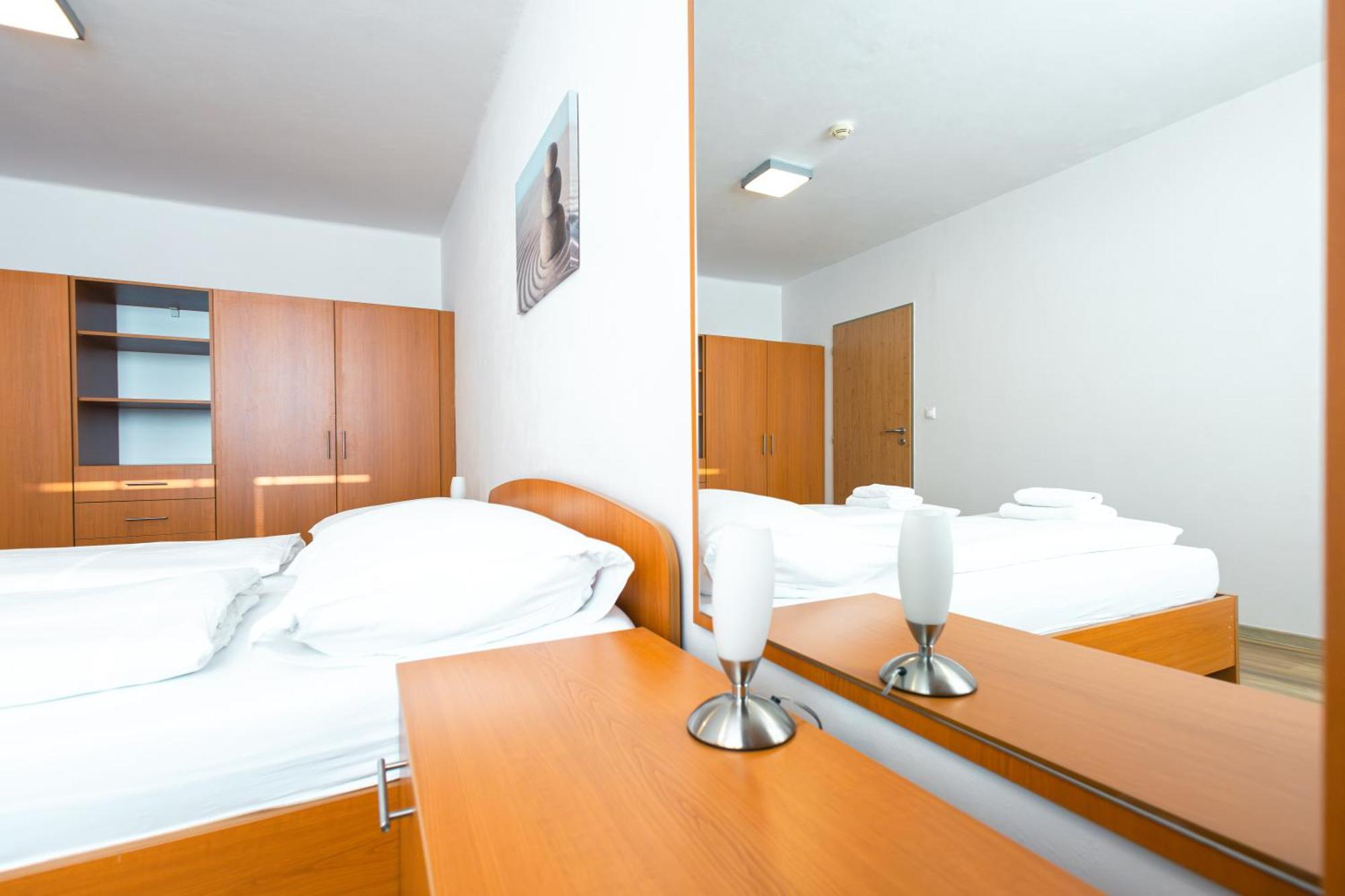Hotel Garni Vsb オストラヴァ エクステリア 写真